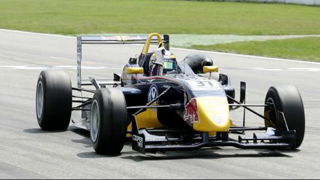Vergne domina gara 1 ad Hockenheim