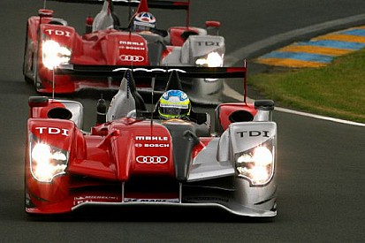 Audi in controllo a sei ore dal termine