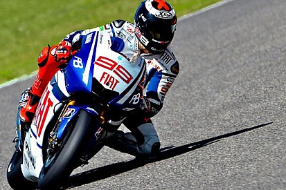 Barcellona, libere 1: Lorenzo subito al top