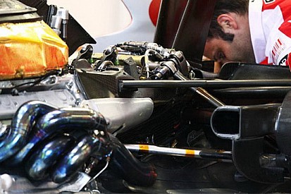 Ferrari F10: il nuovo cambio a Spa aiuta l'aerodinamica