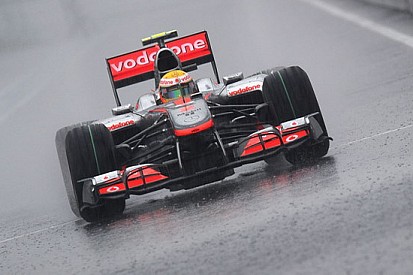 La pioggia incombe anche su Interlagos!