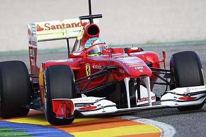 Alonso subito veloce nei test di Valencia