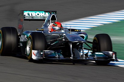 Jerez, Day 2: Schumi torna grande per un giorno