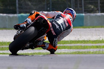 Il terremoto ritarda il debutto in pista della Honda 1000