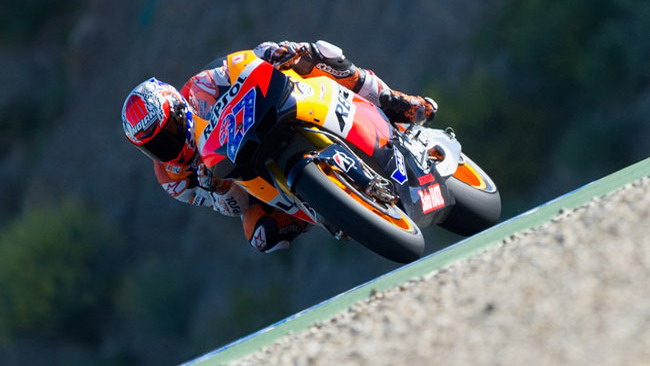 Pole da brividi per Stoner a Jerez