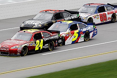 Jeff Gordon guida il poker Hendrick Motorsports