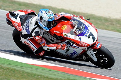 Misano, Q1: Checa ha ancora la meglio su Biaggi
