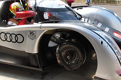 Audi rallentata da problemi ai freni ad Imola