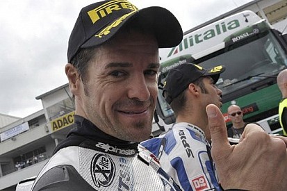 Carlos Checa semplicemente inarrestabile