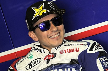 Esibizione al Buddh International Circuit per Lorenzo