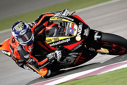 Colin Edwards apre l'era della CRT a Losail