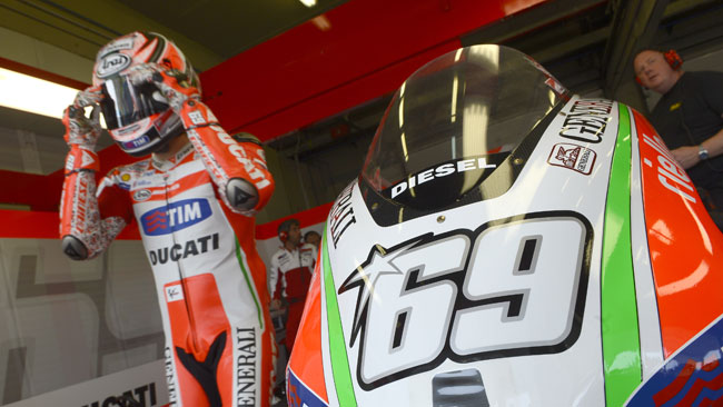 Il maltempo rallenta Hayden nei test al Mugello