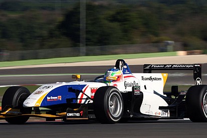 Doppia pole per Riccardo Agostini a Vallelunga