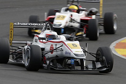 Felix Rosenqvist si fa perdonare vincendo gara 3