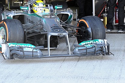 Marcedes W04: ala anteriore con quattro soffiaggi