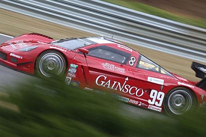 Ennesima pole per Jon Fogarty al Barber