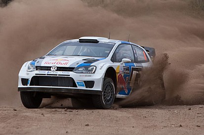 Argentina, PS5. Ogier davanti a Loeb a fine tappa