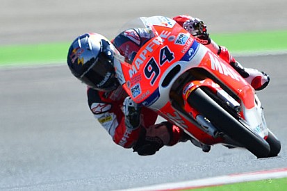 Jonas Folger prova a tornare in pista ad Aragon