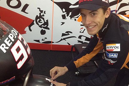 Valencia, Day 2, Ore 11: Marquez subito davanti