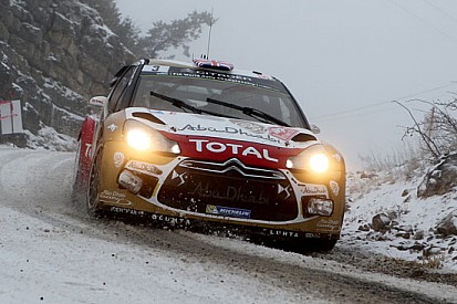 Kris Meeke festeggia il suo primo podio nel Mondiale