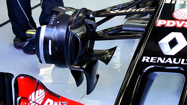 Lotus E22: la presa freni con un profilo svergolato