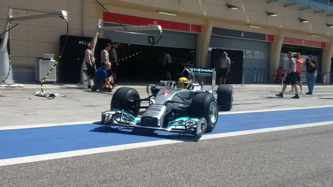 Bahrein, Day 4 (Ore 13): finalmente in pista Hamilton