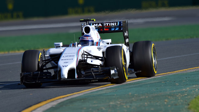 Sorrisi a metà nel box Williams dopo le prime libere