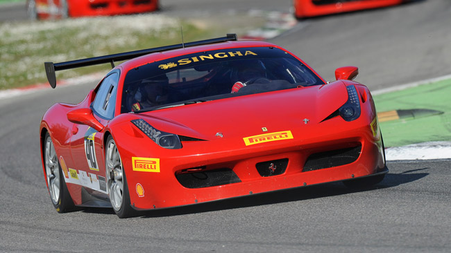 Il Ferrari Challenge Europa prende il via a Monza