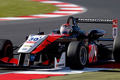 Rookie subito protagonisti nelle libere di Silverstone