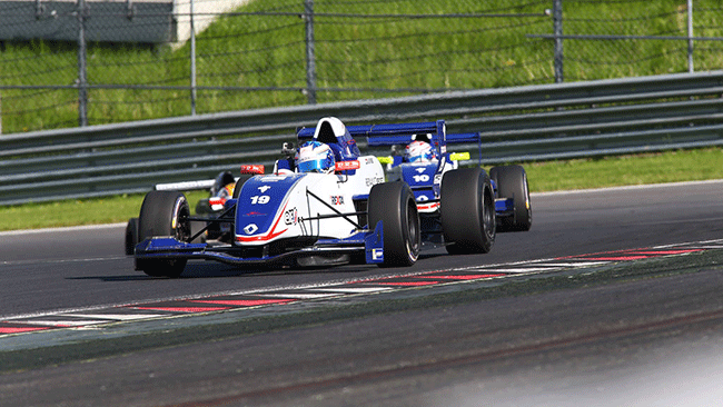 De Vries in pole anche in Gara 2!