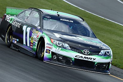 Denny Hamlin in pole position a Pocono