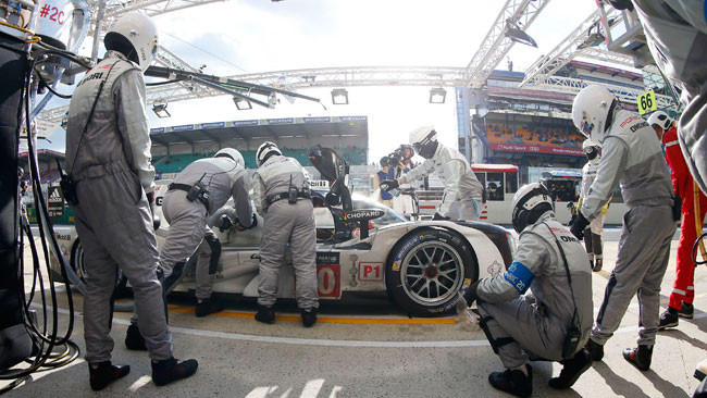 Le Mans, 6° Ora: Dritto di Hartley dopo 1/4 di gara