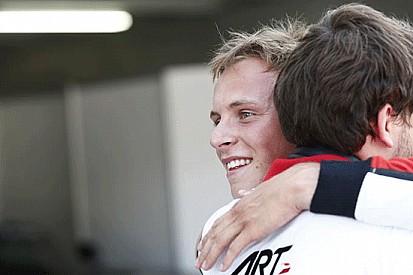 Kirchhofer conquista la prima vittoria in GP3