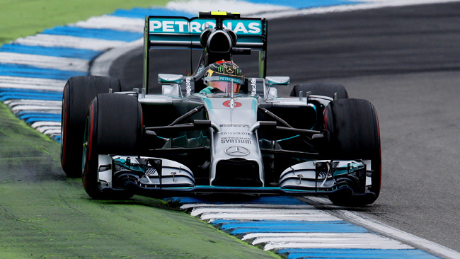 Rosberg domina in Germania. Hamilton sul podio!