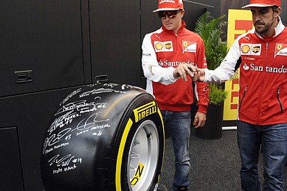 Tutti i piloti hanno firmato la gomma Pirelli PZero