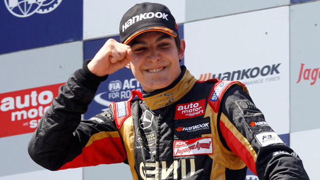 Esteban Ocon debutta all'Hungaroring con la Comtec