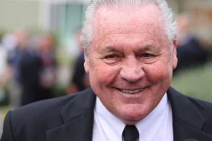 Alan Jones commissario FIA a Singapore