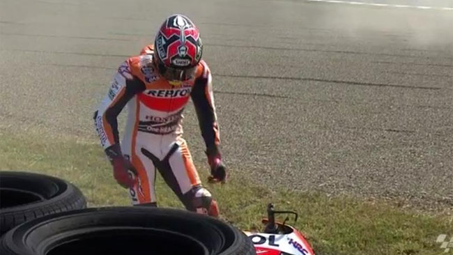 Marquez è caduto nella FP1 per un problema ai freni