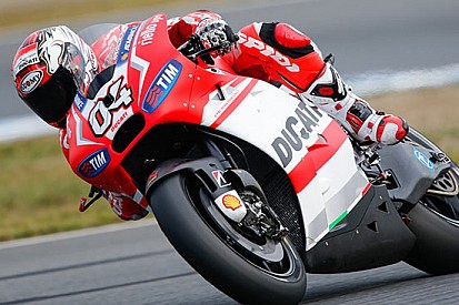 Andrea Dovizioso riporta la Ducati in pole Motegi!