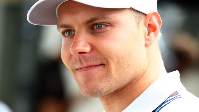 Bottas punta al sorpasso di Alonso e Vettel