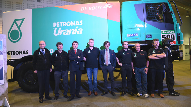 Presentato a Torino il team Petronas De Rooy Iveco