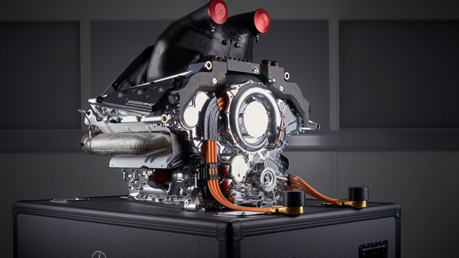 21 Gp per giustificare l'uso di 5 motori per pilota?