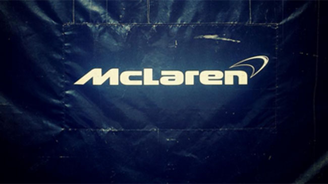 La McLaren MP4-30 ha superato il crash test
