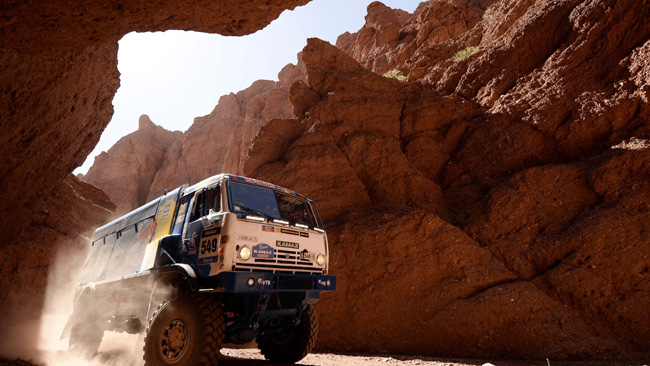 Dakar 2015: undici i marchi impegnati fra i camion