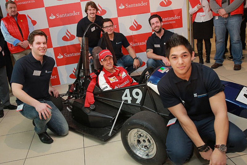 Vettel ospite ad un evento Santander in Germania