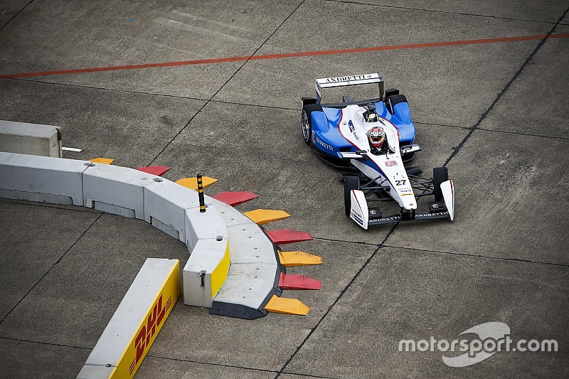 Jean-Éric Vergne en pole devant les cinq leaders du championnat!