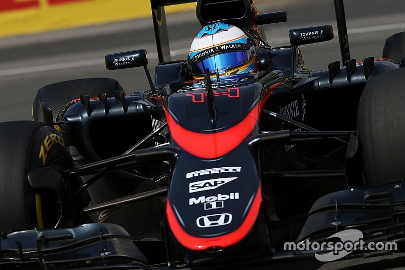 Alonso acepta que sufrirá en la carrera