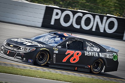 Truex disfruta del triunfo "más grande" de su carrera