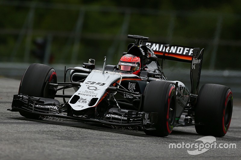 El nuevo carro de Checo,