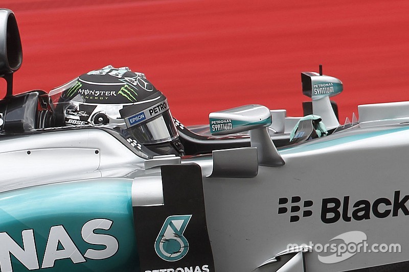 Mercedes réprimandée après le problème de Rosberg